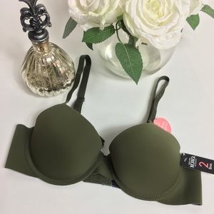 NWT XOXO Intimates Camo Green Bra 34B